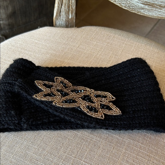Windsor Black Knit Headband with Beaded Design - Picture 5 of 5